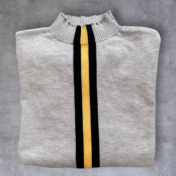 Stylish Gray Sweater with Yellow and Black Stripes - Picture 11 of 11